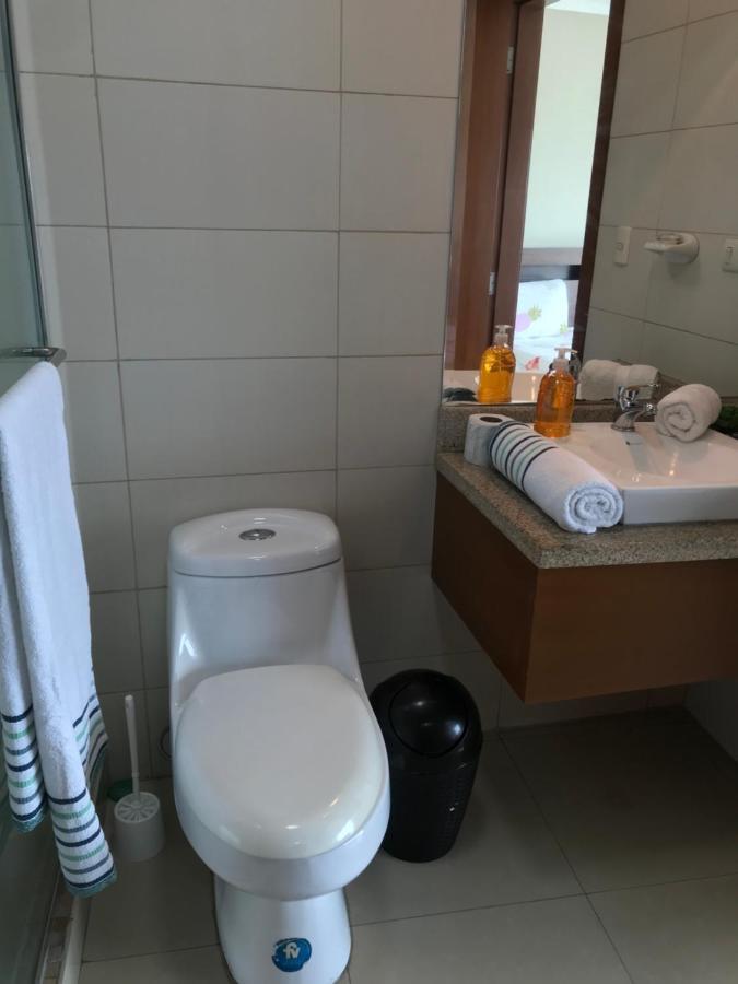 Suites Emporium Guayaquil Bagian luar foto