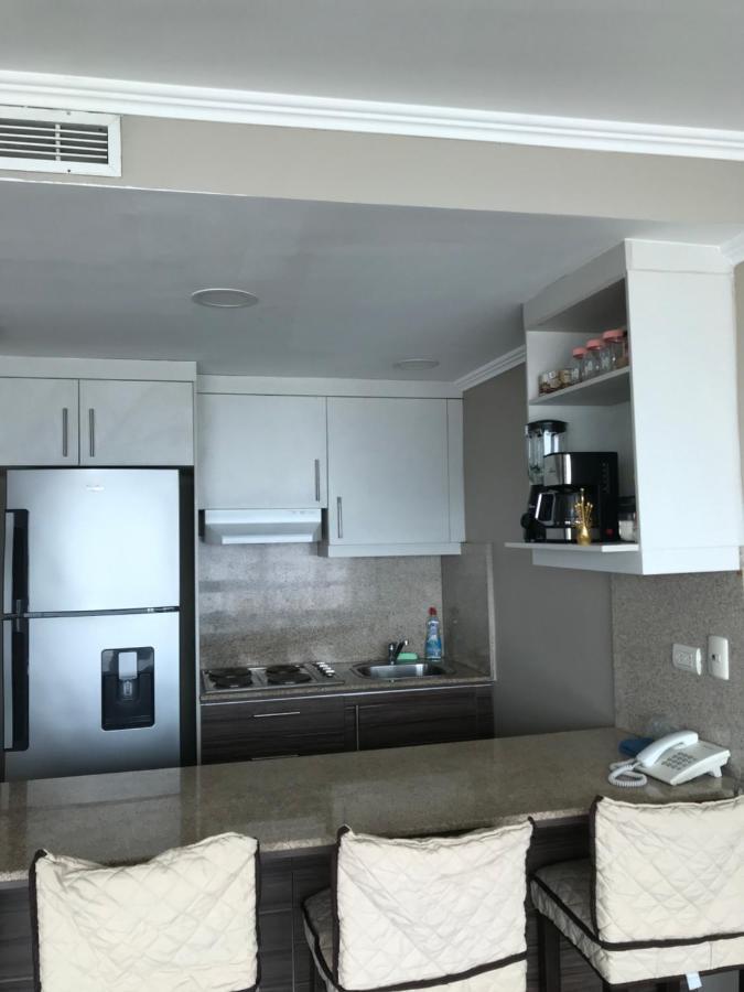 Suites Emporium Guayaquil Bagian luar foto
